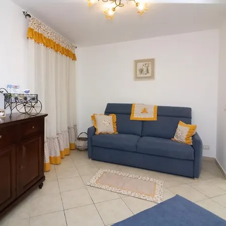Vico San Pietro Holiday home *
